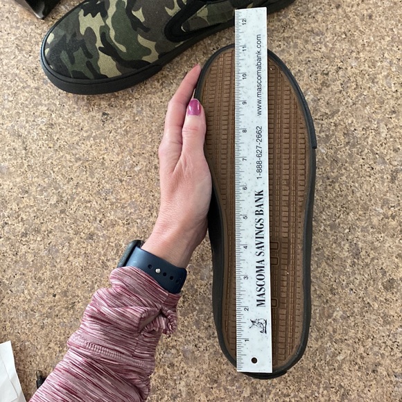 NWT Hurley Kayo Slip on Sneaker Shoe Camo and Black 10.5 M - Picture 10 of 14